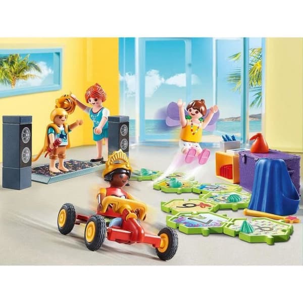 PLAYMOBIL - 70440 - Barnklubb - Vikt 280g - 2 års garanti - Family Fun-sortiment - Plast