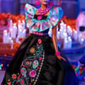 Pikkukuva 4 / 7: Nukke Barbie Kuolleiden päivä