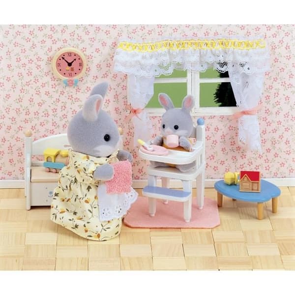 Barnstol - SYLVANIAN FAMILIES - Ny design - Pojke och flicka - Från 3 år