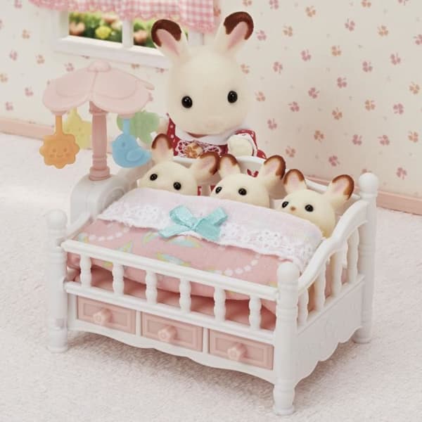 Sylvanian Families Spjälsäng och mobil för barn - The Village