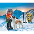 Miniatyrbild 3 av 6: PLAYMOBIL 71741 Kille med snöskor och Saint Bernard, My Life, 8 delar, Från 4 år