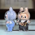 Miniatyrbild 3 av 6: POP MART Labubu The Monsters Macaron Transparent skyddsfodral