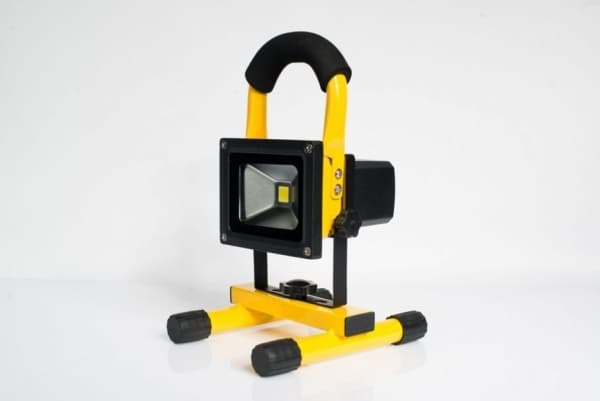 LED HEADLIGHT VOLTENO 10W PORTABLE BATTERY