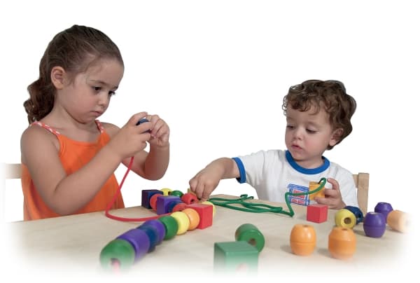 Melissa & Doug Primary Lacing Beads, 3 år, Stoff, MDF, Tre, Flerfarget