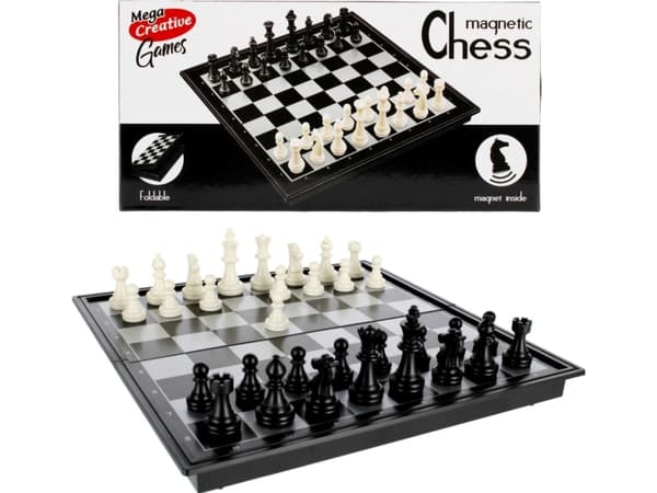 Mega Creative The classic magnetic chess game with folding board