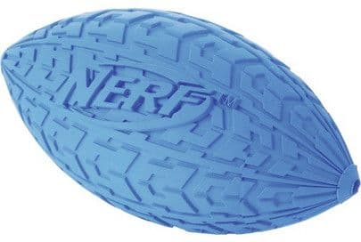 Piippaava rugby-pallo, jossa on NERF-jalka, M, punainen/sininen
