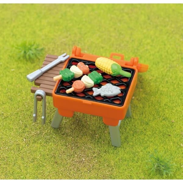 Sylvanian Families - Elefanttjejen och hennes picknickset