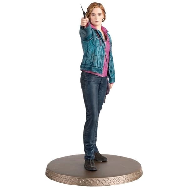 Collectible figurine: Hermione Granger (Older) Wizarding World Figurine Collection