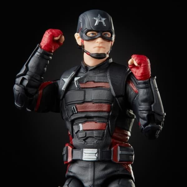 AVN LEGENDS FIGURINE 15 CM DISNEY + 1