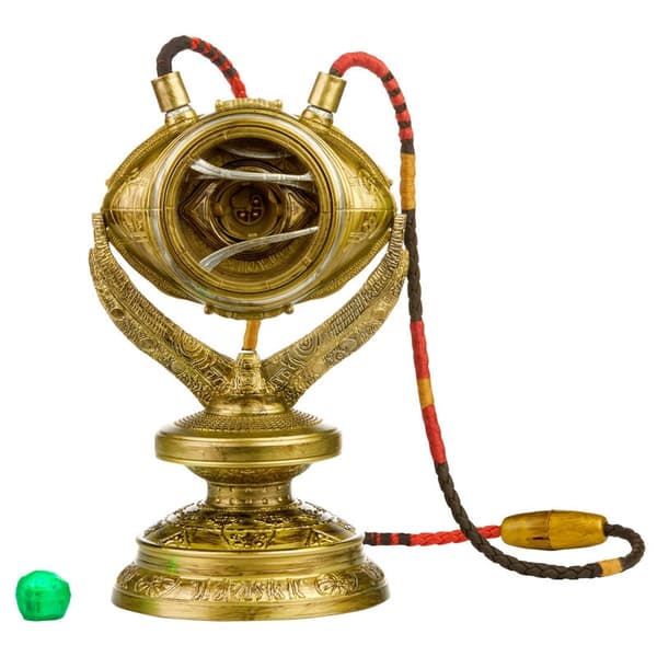 Marvel Legends Series Doctor Strange Eye of Agamotto electronic talisman