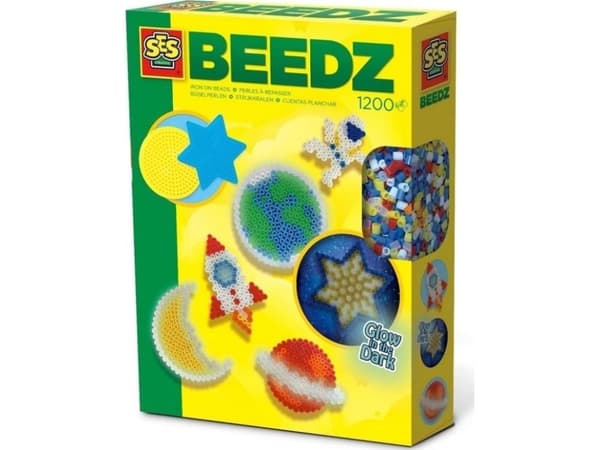 SES Creative Beadboard set - Stjärnor och planeter, lysande