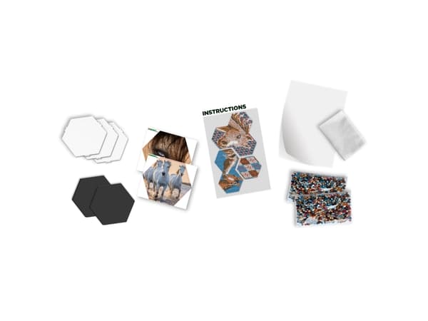 SES Creative Art med pärlor - Hexagonal pärlstavla - Hästar