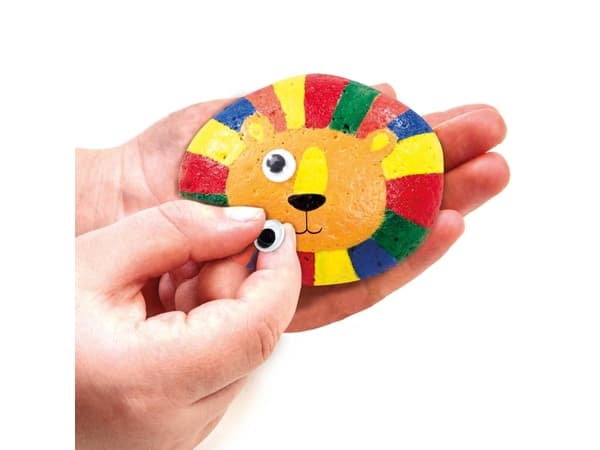 ANIMAL PEBBLE PAINTING