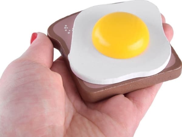 Yokomisiada brödrost i trä leksak för barn + ägg ZA4122