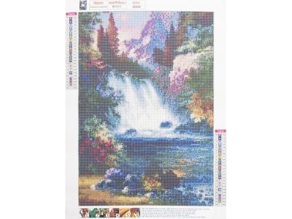 Iso Trade Diamond Mosaic Embroidery H16216