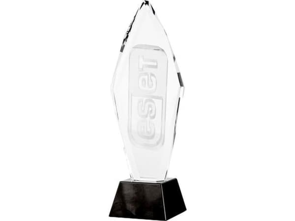 Victoria Sport 3D-gravert glasstrofé