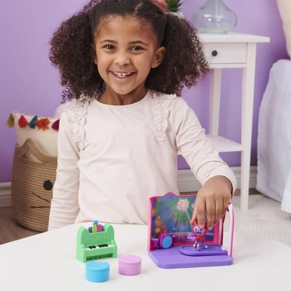 Gabby and the Magic House - Playset Deluxe the Miaou DJ Music Room - 1 Figurin + Tillbehör