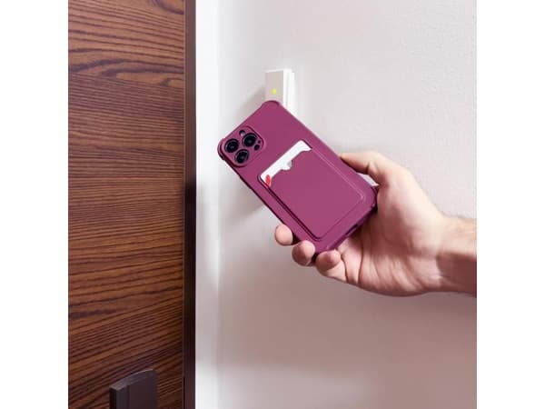 Hurtel Card Armor Case Deksel for iPhone 11 Pro Max kortlommebok Silikon Armor Air Bag Cover Rosa