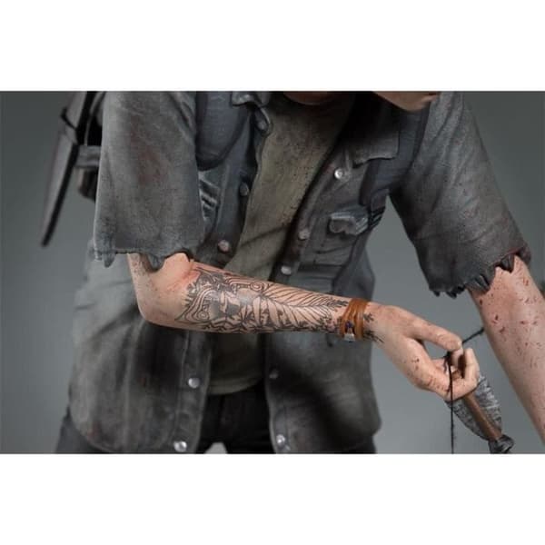 The Last Of Us 2 Figur - Ellie med rosetten