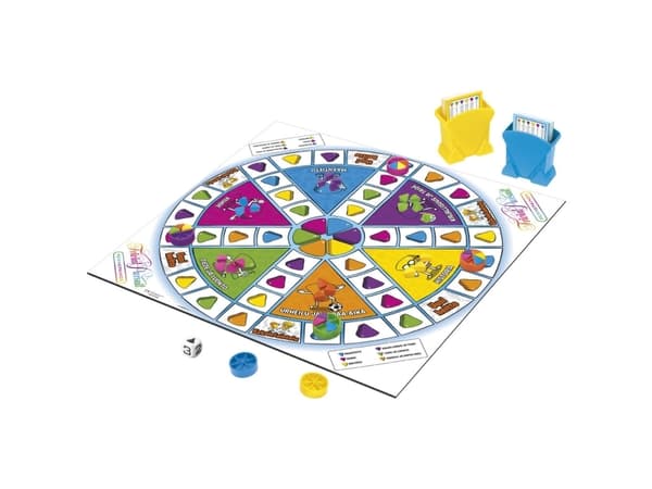 Trivial Pursuit Family Edition -lautapeli perheen peli-iltoihin, ikäryhmä 8+