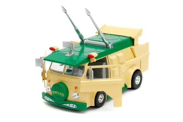 Turtles Donatello & Party Wagon 1:24