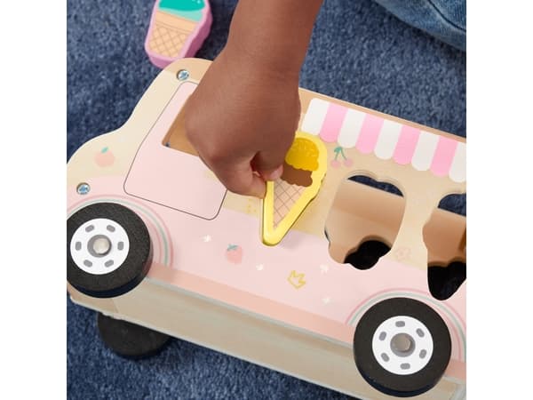 Fisher Price Wood Ice Cream Shape Sorter -puujäätelön lajittelija