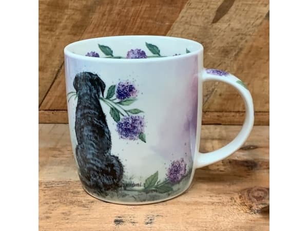 Krus M45 Labrador med blomster