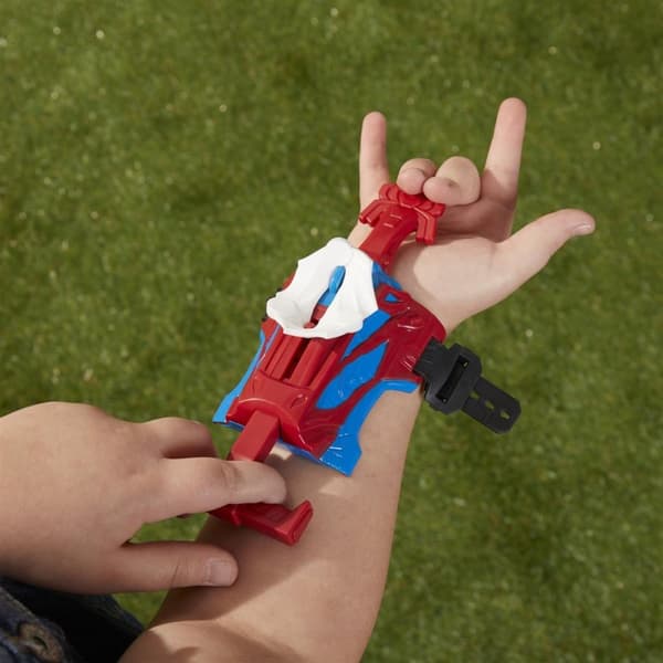 Spiderman Web Slinging Armor Set