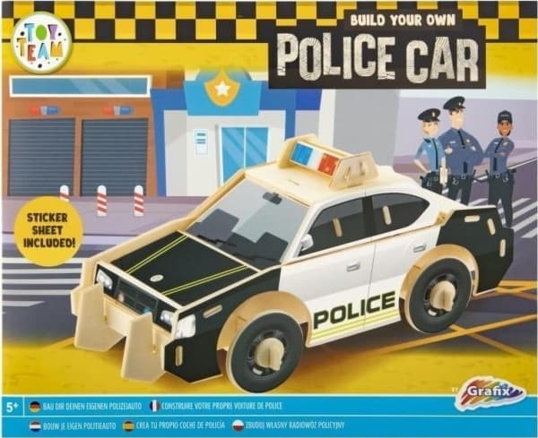 3D-konstruktion av träfordon Polis