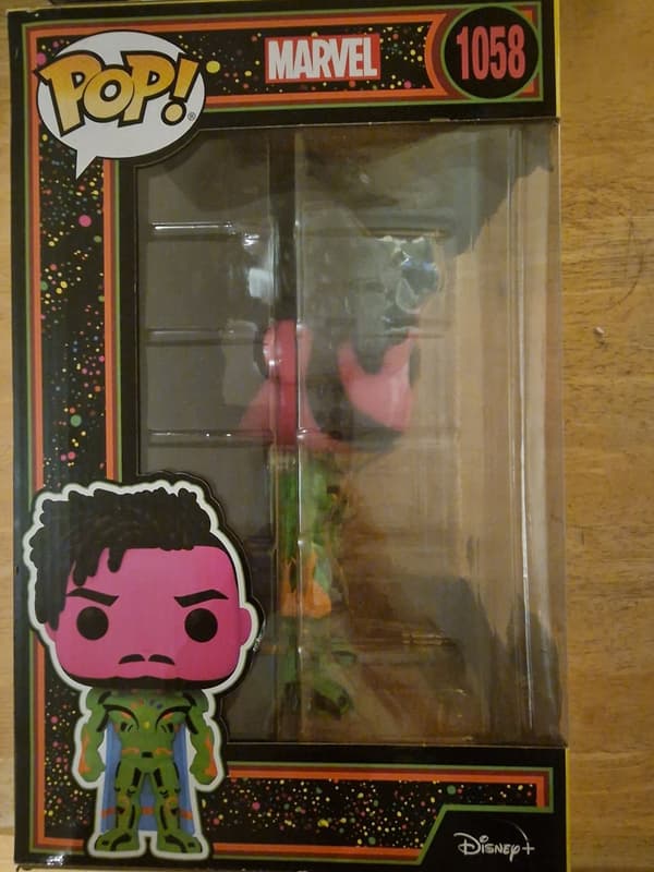 Funko POP  Marvel  What If .? Infinity Killmonger  #1058 Blacklight Edition
