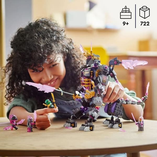 LEGO 71772 NINJAGO Kristallkungen, Ninja Toy, Lloyd Minifigure, Guard and Warrior, Crystallized, Present för barn från 9 år