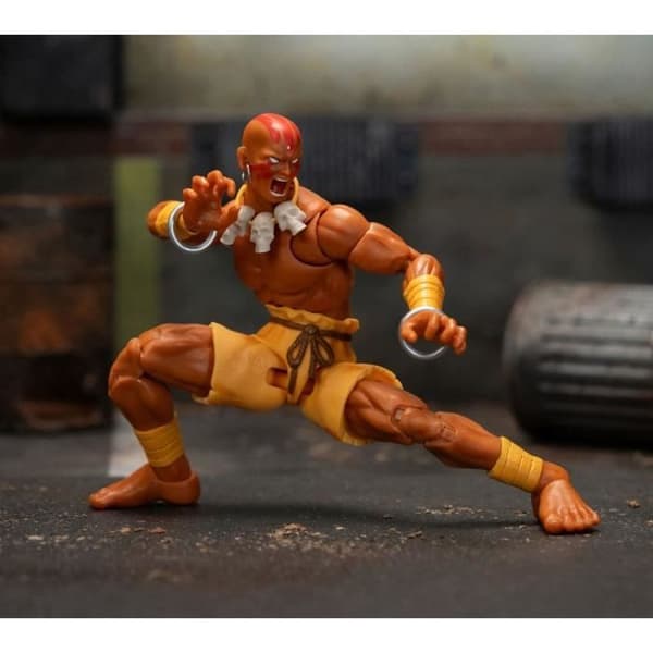 Figurin - JADA TOYS - Dhalsim - Utbytbara tillbehör - Ledad - 15 cm