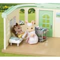 Miniatyrbild 4 av 7: Miniatyrfigurer - SYLVANIAN FAMILIES - Sjuksköterskan och tillbehör för att ta hand om och mata patienter