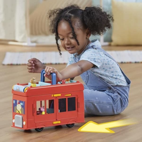 Peppa Pig, 2 i 1 Party Bus set med 3 figurer och 13 tillbehör, förskoleleksaker för flickor och pojkar, från 3 år