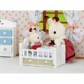 Miniatyrbillede 3 af 3: Action Figurer Sylvanian Families Baby Rabbit Chocolate Bed