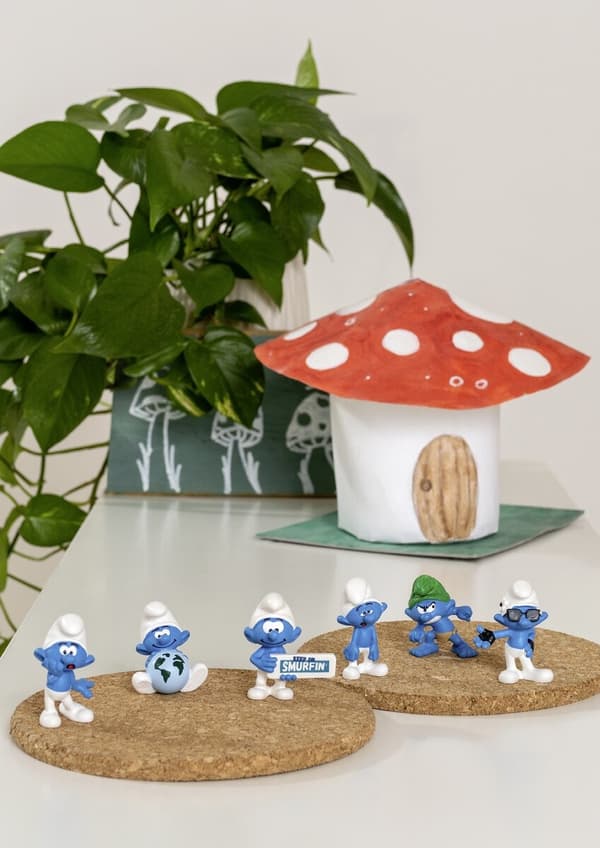 Schleich Smurf with Sign