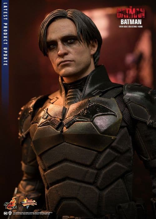 Staty Staty Hot Toys MMS638 - DC Comics - Batman - Batman Standardversion