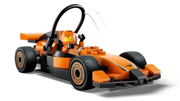 Lego City 60442 F1® förare med McLaren racerbil