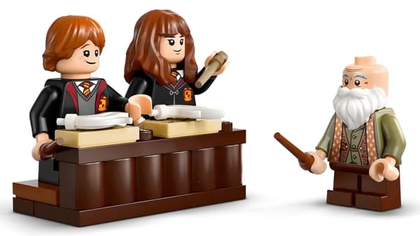 Lego Harry Potter 76442 Hogwarts™ slott: lektion i trollformellära
