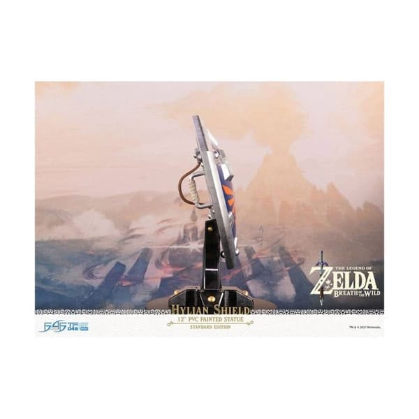 The Legend of Zelda Breath of the Wild - Hylian Shield Standard Edition Statue 29cm