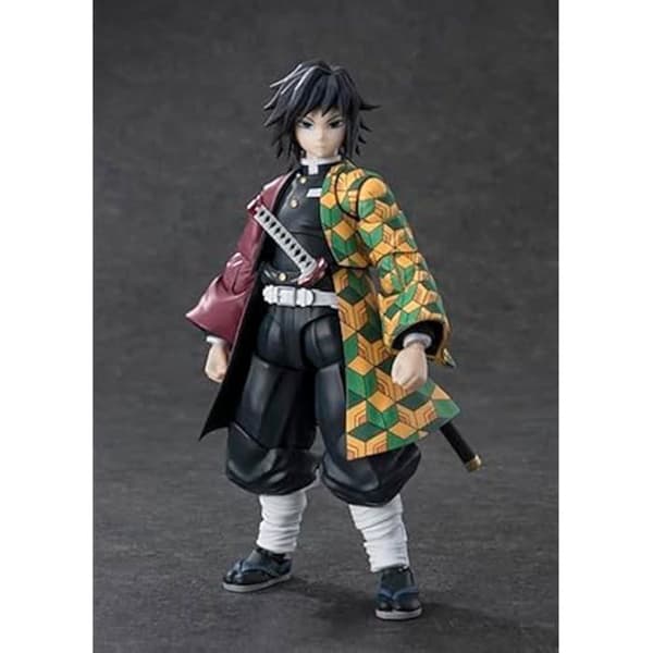 Actionfigur - TAMASHII NATIONS - Giyu Tomioka - 3 utbytbara ansikten - Nichirin-svärd - Blandat