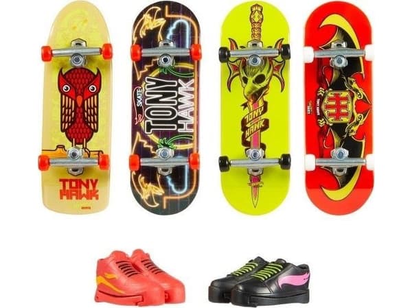 Hot Wheels Skate Skateboard + sko 4-pakning HVM16