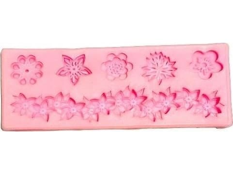 Silikonformblomster og blomsterkrans
