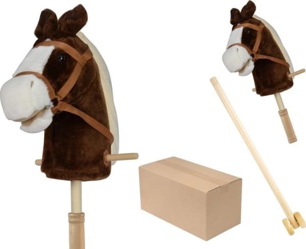 Hest med solid trepinne med hjul brune