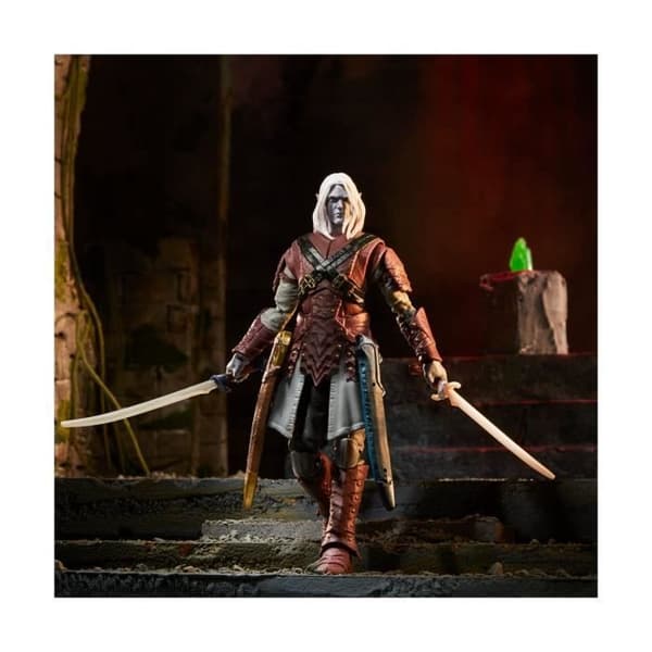 Figurine - HASBRO - Dungeons & Dragons: R.A Salvatore's The Legend of Drizzt - Golden Archive Drizzt 15 cm