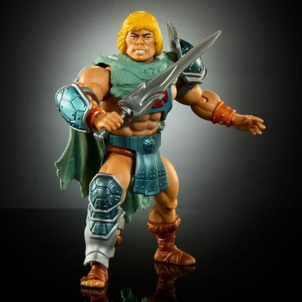 MOTU x TMNT: Turtles of Grayskull Stealth He-Man statyett 14 cm