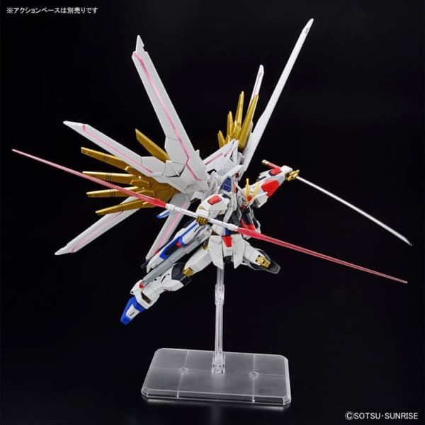 HGCE 1/144 MIGHTY STRIKE FREEDOM GUNDAM