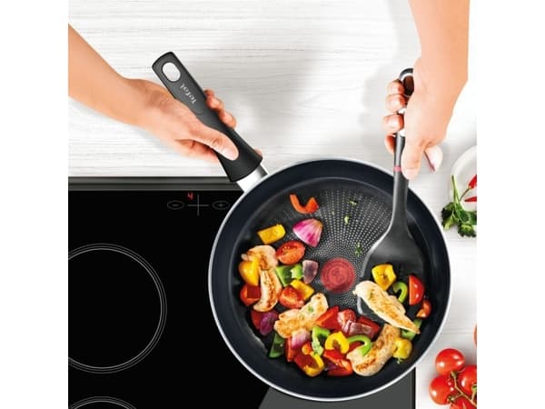 Patelnia Tefal Patelnia Tefal 24CM FORCE C2920453