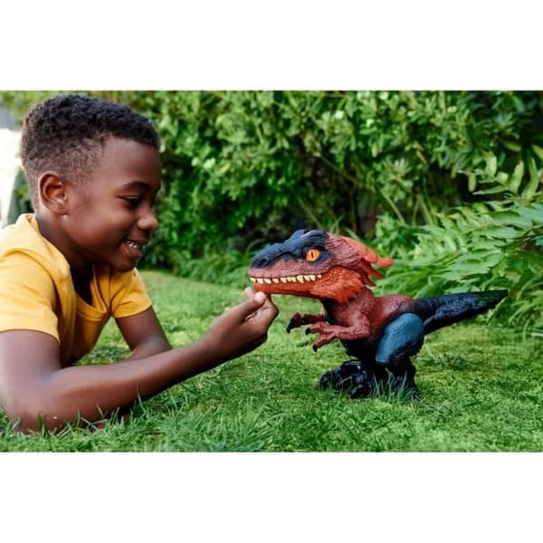 Jurassic World-Pyroraptor-Dinos on the Loose, interaktiva, från 5 år och uppåt GWD70