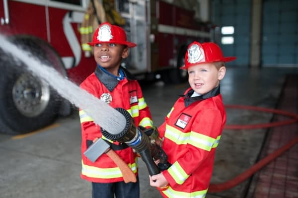 Utklädning Brandman med Tillbehör, 4-6 år - Great Pretenders